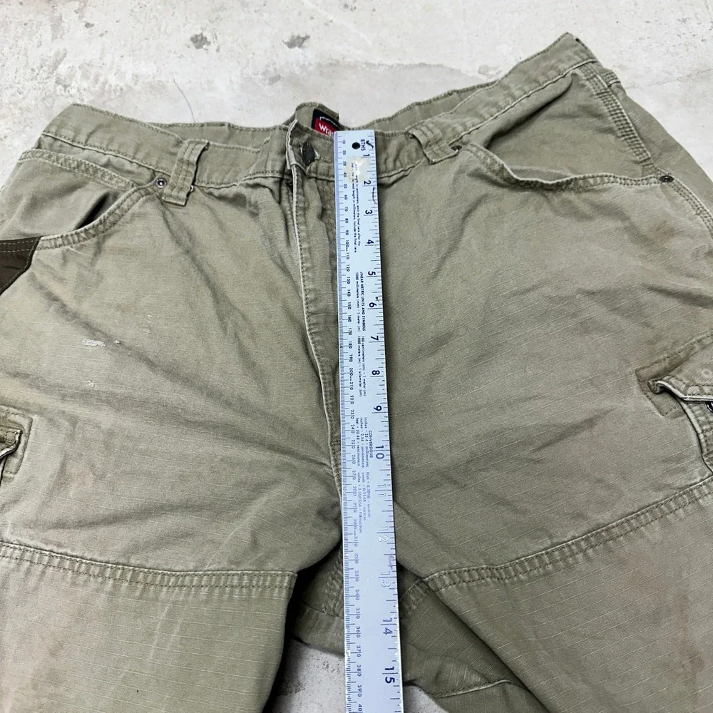 Wrangler Workwear Men Khaki Cargo Pants Utility Work‎ Pants Size 42x34
